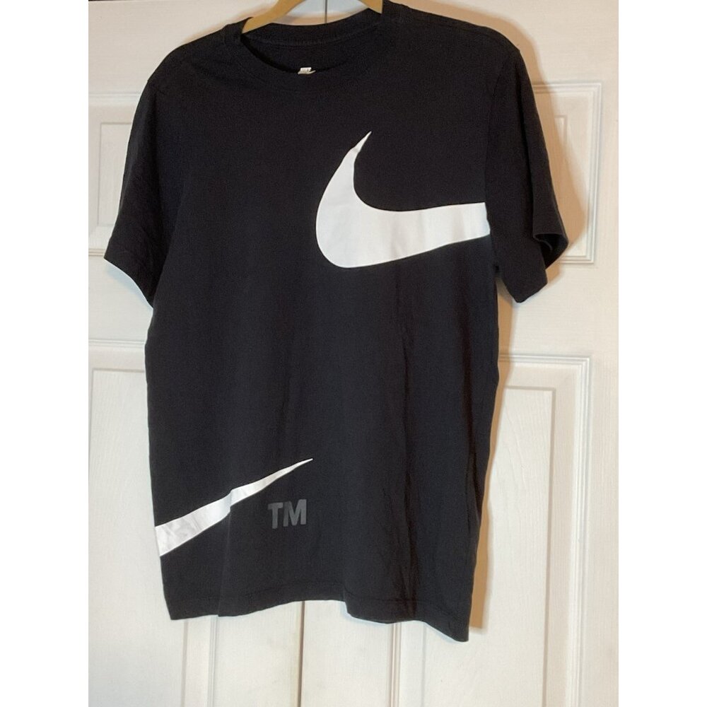 Nike Black Logo Swoosh T-shirt Tee Shirt Size Medium